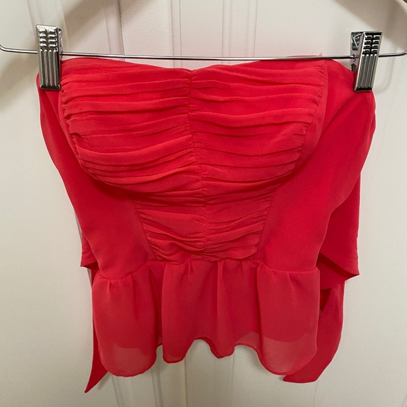 Guess  size xs hot pink off shoulders - Picture 7 of 8